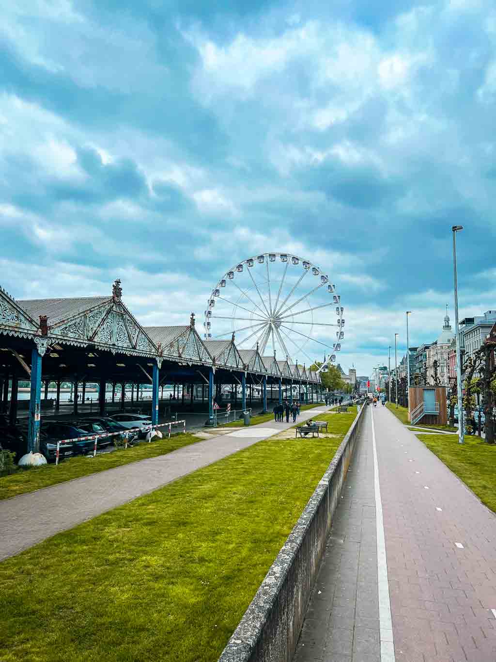 Ritje in het reuzenrand tijdens een weekendje Antwerpen is een leuke ervaring voor het hele gezin.