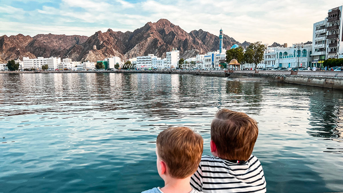 Muscat met kinderen