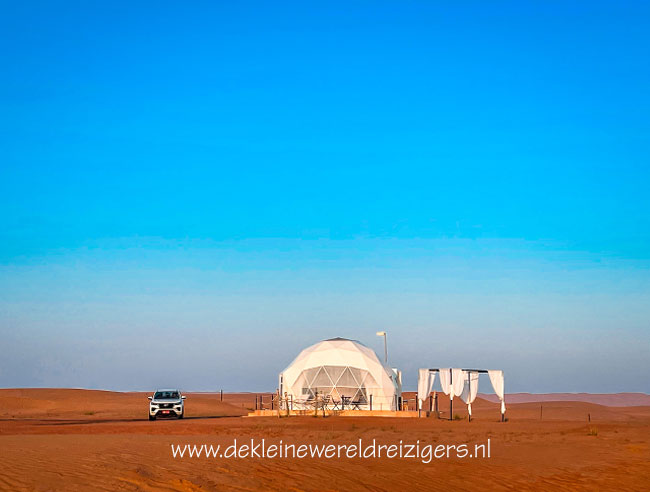 starry domes oman